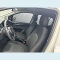 FIAT UNO ATTRACTIVE 1.0 FLEX MANUAL 4P - BRANCO - 2021 Foto 9 (Miniatura)