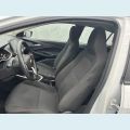 CHEVROLET ONIX LT 1.0 TURBO FLEX MANUAL 4P - BRANCO - 2024 Foto 9 (Miniatura)
