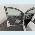 CHEVROLET ONIX JOY 1.0 FLEX MANUAL 4P - BRANCO - 2018 Foto 9 (Miniatura)