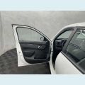 RENAULT KWID INTENSE 1.0 FLEX MANUAL 4P - BRANCO - 2023 Foto 9 (Miniatura)