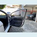 FORD FIESTA SE 1.5 16V FLEX MANUAL 4P - BRANCO - 2014 Foto 9 (Miniatura)