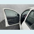 VOLKSWAGEN GOL 1.0 12V FLEX MANUAL 4P - BRANCO - 2023 Foto 9 (Miniatura)