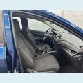 CHEVROLET ONIX LT 1.0 TURBO FLEX MANUAL 4P - AZUL - 2024 Foto 9 (Miniatura)