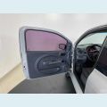 FIAT UNO VIVACE 1.0 8V FLEX MANUAL 2P - PRATA - 2013 Foto 9 (Miniatura)