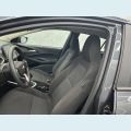 CHEVROLET ONIX LT 1.0 TURBO FLEX MANUAL 4P - CINZA - 2024 Foto 9 (Miniatura)