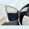 VOLKSWAGEN FOX HIGHLINE 1.6 16V FLEX MANUAL 4P - BRANCO - 2016 Foto 9 (Miniatura)