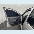 RENAULT LOGAN ZEN 1.0 12V FLEX MANUAL 4P - PRATA - 2021 Foto 9 (Miniatura)