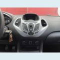 FORD FORD KA SE 1.0 FLEX MANUAL 4P - PRATA - 2017 Foto 9 (Miniatura)