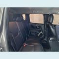 JEEP RENEGADE SPORT 1.8 FLEX AUT. 4P - CINZA - 2017 Foto 9 (Miniatura)