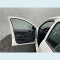 VOLKSWAGEN VOYAGE 1.0 MPI FLEX MANUAL 4P - BRANCO - 2023 Foto 9 (Miniatura)