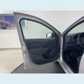 RENAULT LOGAN AUTHENTIQUE 1.0 12V SCE FLEX MANUAL 4P - PRATA - 2018 Foto 9 (Miniatura)