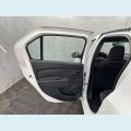 RENAULT LOGAN ZEN 1.0 12V SCE FLEX MANUAL 4P - BRANCO - 2023 Foto 9 (Miniatura)