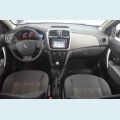 RENAULT LOGAN EXPRESSION 1.6 8V FLEX MANUAL 4P - PRATA - 2017 Foto 9 (Miniatura)