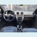 VOLKSWAGEN GOL 1.0 FLEX MANUAL 4P - CINZA - 2011 Foto 9 (Miniatura)