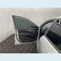 CHEVROLET ONIX LT 1.0 TURBO FLEX MANUAL 4P - PRATA - 2023 Foto 9 (Miniatura)