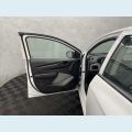 CHEVROLET ONIX JOY 1.0 FLEX MANUAL 4P - BRANCO - 2018 Foto 9 (Miniatura)