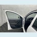 RENAULT LOGAN ZEN 1.0 12V SCE (FLEX) - BRANCO - 2023 Foto 9 (Miniatura)