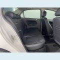 VOLKSWAGEN VOLKSWAGEN VOYAGE COMFORTLINE 1.0 MPI FLEX MANUAL 4P - BRANCO - 2017 Foto 9 (Miniatura)