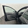 CHEVROLET ONIX LT 1.0 TURBO FLEX MANUAL 4P - PRETO - 2024 Foto 9 (Miniatura)