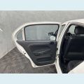 VOLKSWAGEN VOYAGE 1.0 MPI FLEX MANUAL 4P - BRANCO - 2023 Foto 9 (Miniatura)