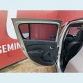 RENAULT RENAULT SANDERO AUTHENTIQUE 1.0 12V FLEX MANUAL 4P - PRATA - 2019 Foto 9 (Miniatura)