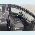 CHEVROLET ONIX PLUS LTZ 1.0 TURBO FLEX MANUAL 4P - PRETO - 2023 Foto 9 (Miniatura)
