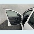 RENAULT LOGAN ZEN 1.0 12V FLEX MANUAL 4P - BRANCO - 2023 Foto 9 (Miniatura)