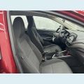CHEVROLET ONIX LT 1.0 TURBO FLEX MANUAL 4P - VERMELHO - 2024 Foto 9 (Miniatura)