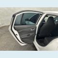 CHEVROLET ONIX LT 1.0 - BRANCO - 2023 Foto 9 (Miniatura)