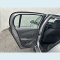 PEUGEOT 208 LIKE 1.0 (FLEX) - PRATA - 2023 Foto 9 (Miniatura)