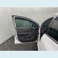 CHEVROLET ONIX 1.4 LTZ SPE/4 (AUT) - BRANCO - 2014 Foto 9 (Miniatura)