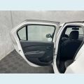 RENAULT LOGAN ZEN 1.0 12V SCE FLEX - BRANCO - 2023 Foto 9 (Miniatura)