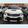 TOYOTA HILUX SW4 3.0 SRV 4X4 7 LUGARES 16V TURBO INTERCOOLER DIESEL 4P AUT. - BRANCO - 2013 Foto 1 (Miniatura)
