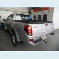 MITSUBISHI L200 TRITON 3.2 HPE 4X4 CD 16V TURBO INTERCOOLER DIESEL 4P AUT. - PRATA - 2010 Foto 2 (Miniatura)