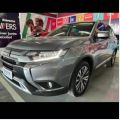 MITSUBISHI OUTLANDER 2.0 MIVEC HPE AUT. - CINZA - 2022 Foto 2 (Miniatura)