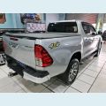 TOYOTA HILUX 2.7 SRV 4X4 CD 16V FLEX 4P AUT. - PRATA - 2019 Foto 2 (Miniatura)