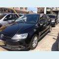 VOLKSWAGEN JETTA 2.0 COMFORTLINE FLEX 4P TIPTRONIC - PRETO - 2012 Foto 2 (Miniatura)