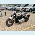 HARLEY-DAVIDSON SOFTAIL SLIM CUSTOM - BRANCO - 2018 Foto 3 (Miniatura)