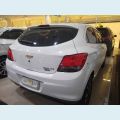 CHEVROLET ONIX 1.4 MPFI LTZ 8V FLEX 4P - BRANCO - 2013 Foto 3 (Miniatura)