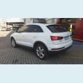AUDI Q3 2.0 TFSI AMBIENTE QUATTRO 4P S TRONIC - BRANCO - 2016 Foto 3 (Miniatura)