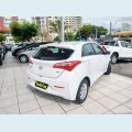 HYUNDAI HB 20 1.0 COMFORT PLUS 12V FLEX 4P - BRANCO - 2015 Foto 3 (Miniatura)