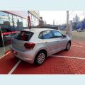 VOLKSWAGEN POLO 1.0 MPI TOTAL FLEX - PRATA - 2020 Foto 3 (Miniatura)