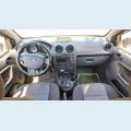 FORD FIESTA 1.0 ROCAM SE 8V FLEX 4P - PRATA - 2014 Foto 3 (Miniatura)