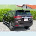 TOYOTA HILUX SW4 2.8 SRX 4X4 7 LUGARES 16V TURBO INTERCOOLER DIESEL 4P AUT. - MARROM - 2017 Foto 3 (Miniatura)