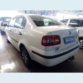 VOLKSWAGEN POLO SEDAN 1.6 8V 4P - BRANCO - 2003 Foto 3 (Miniatura)