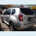 RENAULT DUSTER 2.0 DYNAMIQUE 4X2 16V FLEX 4P AUT. - PRATA - 2015 Foto 3 (Miniatura)