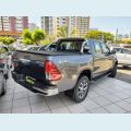 TOYOTA HILUX 2.8 SRX 4X4 CD 16V DIESEL 4P AUT. - CINZA - 2018 Foto 3 (Miniatura)