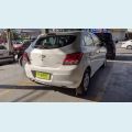 CHEVROLET ONIX 1.0 MPFI JOY 8V FLEX 4P - BRANCO - 2018 Foto 3 (Miniatura)