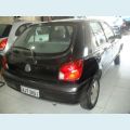 FORD FIESTA 4P STREET - PRETO - 2001 Foto 3 (Miniatura)