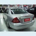 MERCEDES-BENZ C 300 4P - PRATA - 2005 Foto 3 (Miniatura)